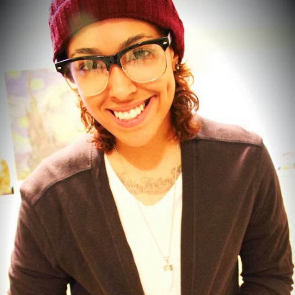 Meet your Posher, Jade